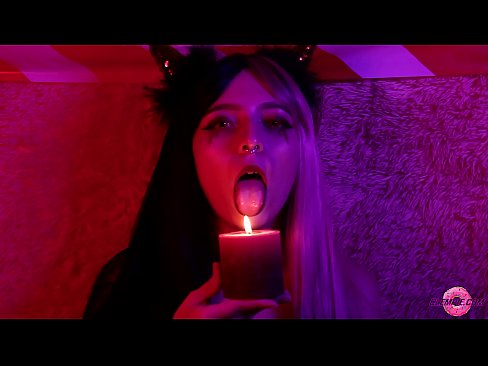 ❤️ Blowjob angerddol o Sexy Succubus gyda Chyflawniad Genau ❤ Just porn wrthon ni ❌️