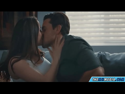 ❤️ Rhyw rhamantus gyda mam busty dda ❤ Just porn wrthon ni ❌️